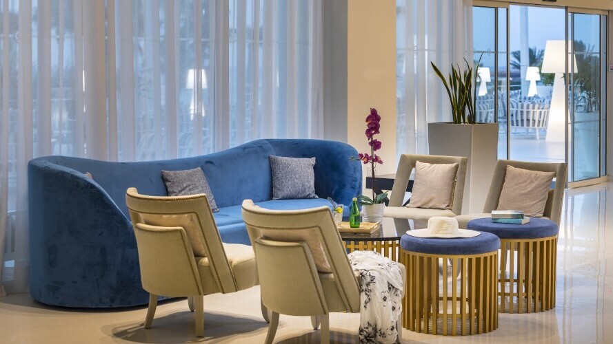 Constantinos The Great Beach Hotel